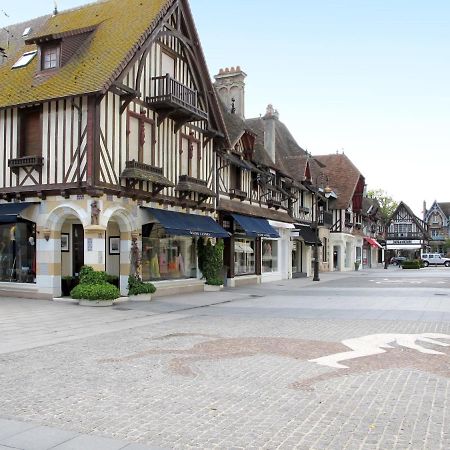 Apartment Les Roches By Interhome Trouville-sur-Mer Buitenkant foto